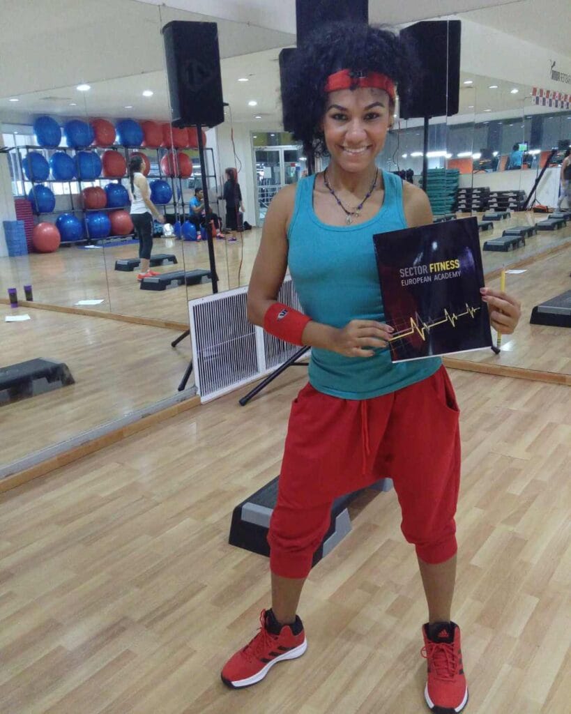 personal trainer en certificacion de aerobicos y step avanzado en ciudad de panama